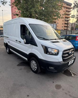 Ford Transit L2H2