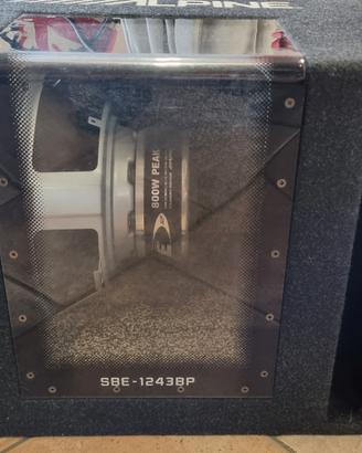 Subwoofer e due amplificatori 
