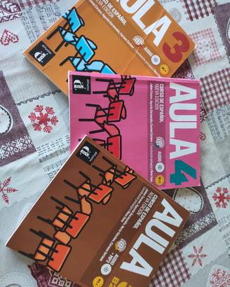 3 libri del corso di spagnolo AULA