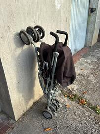 Passeggino Chicco e Seggiolino Gobby