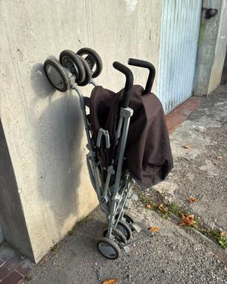 Passeggino Chicco e Seggiolino Gobby