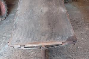 rimorchio con sponde basse