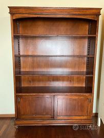 LIBRERIA CON PORTE SCORREVOLI IN LEGNO MASSELLO