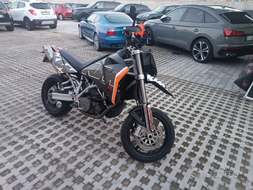 KTM 950 supermoto akrapovic
