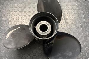 Elica Fuoribordo Mercury Black Max 17