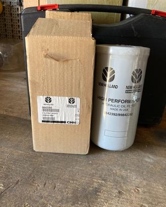 New Holland Filtro Idraulico LS185B cod.89842392