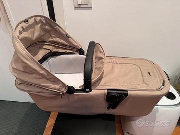 Navicella Joolz Air + Set di lenzuola con angoli