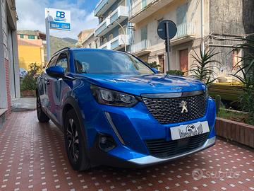 Peugeot 2008 BlueHDi 110 S&S Allure Pack