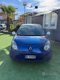 Renault Twingo 1.5 dCi 65CV Initiale