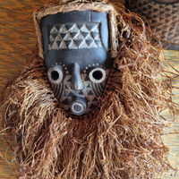 Antica maschera tribale africana