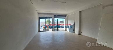 VIALE DELLA PROVINCIA - Locale commerciale al P.T