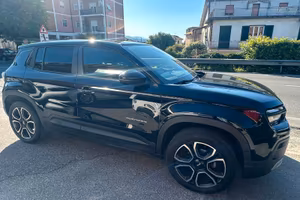 Jeep Avenger 1.2 Turbo 100 CV Summit