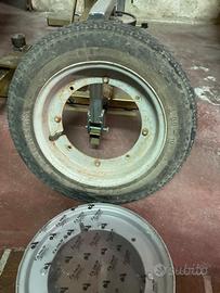 Ruote vespa 4 fori maggiorate 3.00-10