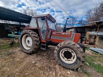 Trattore Fiat 100-90 completo di aratro NARDI