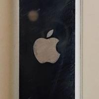 Apple iPod Shuffle (3rd Generation) rare 4gb