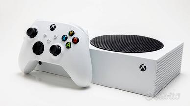 Xbox Series S + Joystick + espansione 1TB