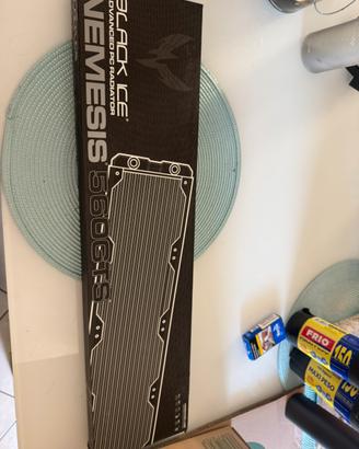 NEMESIS 560gts radiatore PC modding NUOVO