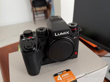 Panasonic Lumix S1II Miroless Full Frame