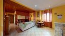trilocale-con-balcone-e-box-senza-spese