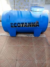 Serbatoio acqua capienza 300 litri