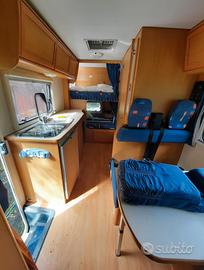 Camper CI Elliot 5 Mansardato - 6 posti - 60.000km