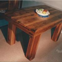 Mobili realizzati a mano in noce massiccio