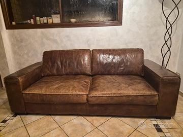 divano in pelle vintage