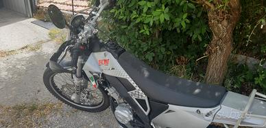 HM Scrambler 200 - 2016