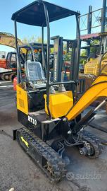 MINIESCAVATORE HIGHTOP MOD: HT10