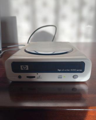Masterizzatore esterno HP CD-Writer 8200 series