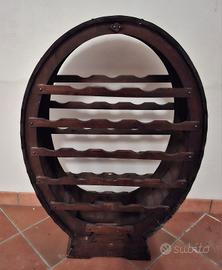 Cantinetta rustica in legno scuro