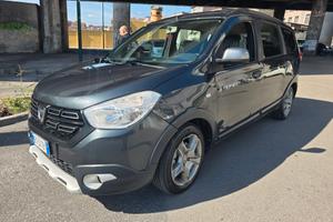 Dacia Lodgy Stepway 1.5 Blue dCi 115CV 7 posti
