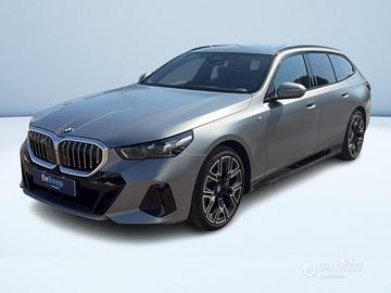 BMW Serie 5 540d Touring 48V xdrive M Sport auto