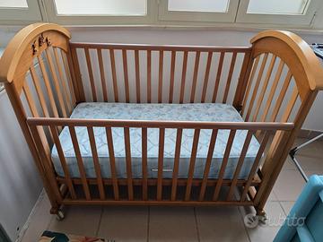 Culla con materasso e Trio inglesina aptica