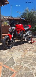 Ducati monster