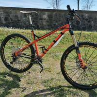 Mountain bike Enduro Front Production - Privee
