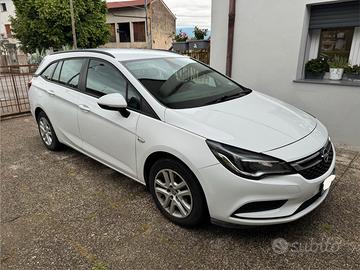 Opel astra con gancio traino diesel 1.6