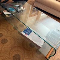 Tavolino di cristallo