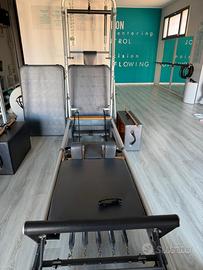 Reformer Deluxe Peak Pilates con tower