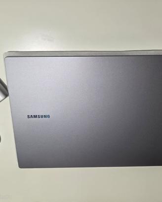 Samsung Galaxy Book 4