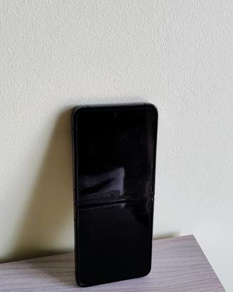 Samsung z flip 4 rotto