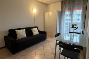 Monolocale Arredato con grande Terrazza