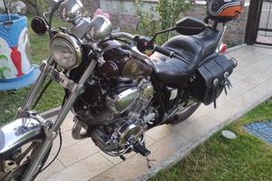 Yamaha virago XV 1000 serie oro
