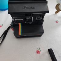 Polaroid 600 land camera