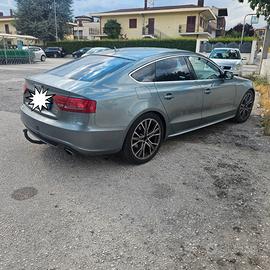 AUDI A5 1ª serie - 2011