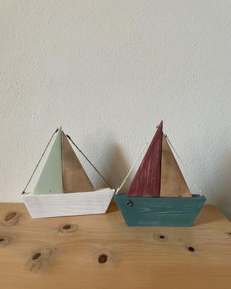 Barchette a Vela in legno fatte a mano