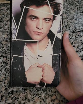 custoria cellulare Robert Pattinson