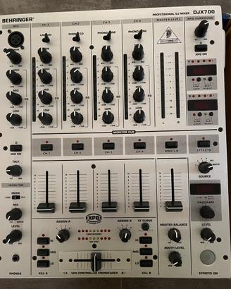 Dj Mixer Behringer DJX700