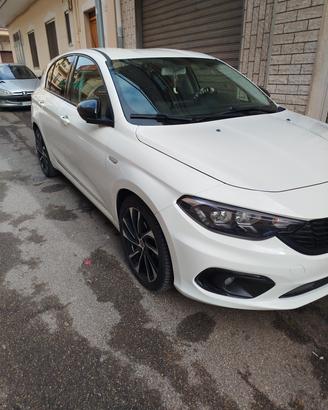 Fiat Tipo S-Design