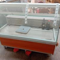 Vetrina refrigerata per bar